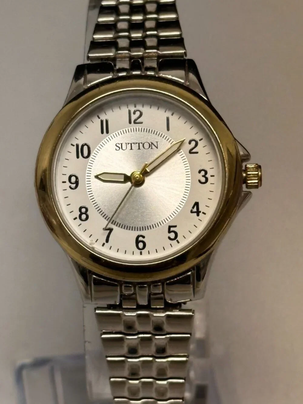 Sutton Watch Women Silver Tone Gold Bezel Stretch Expansion Band New Battery